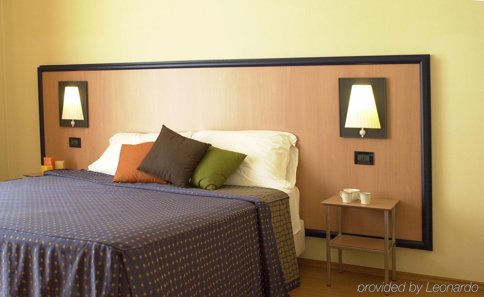Hotel Masini Forlì Oda fotoğraf